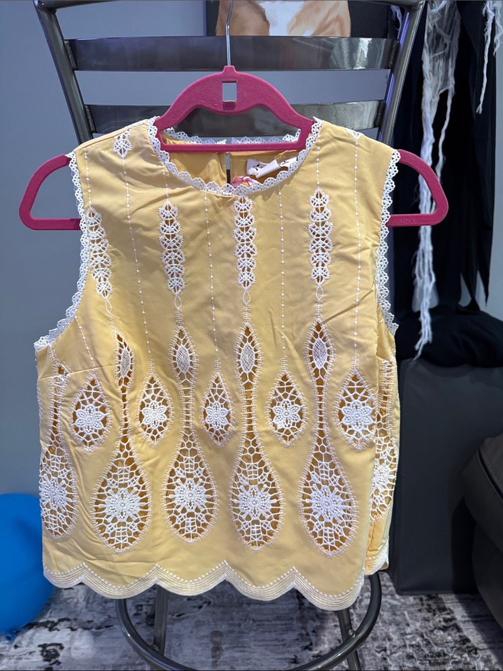 Nanette Lepore Yellow Sleeveless Lace-Panel Tank Small